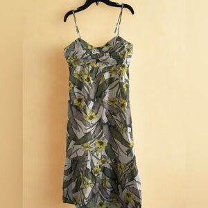 🍃BANANA REPUBLIC- A Floral Spaghetti Midi Dress – Size 4
